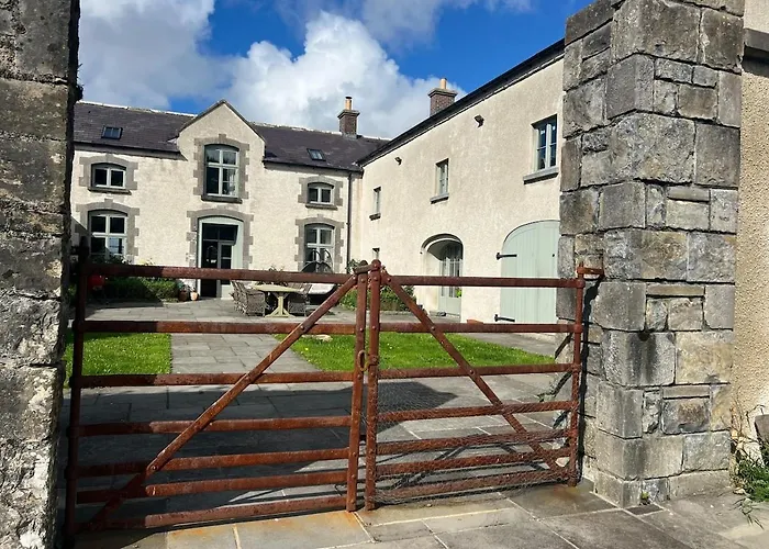 아파트 Stables With Wood-fired Sauna
